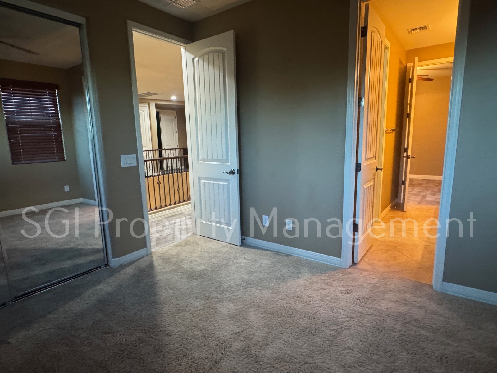 5 bedroom Waddell home with pool and spa property image