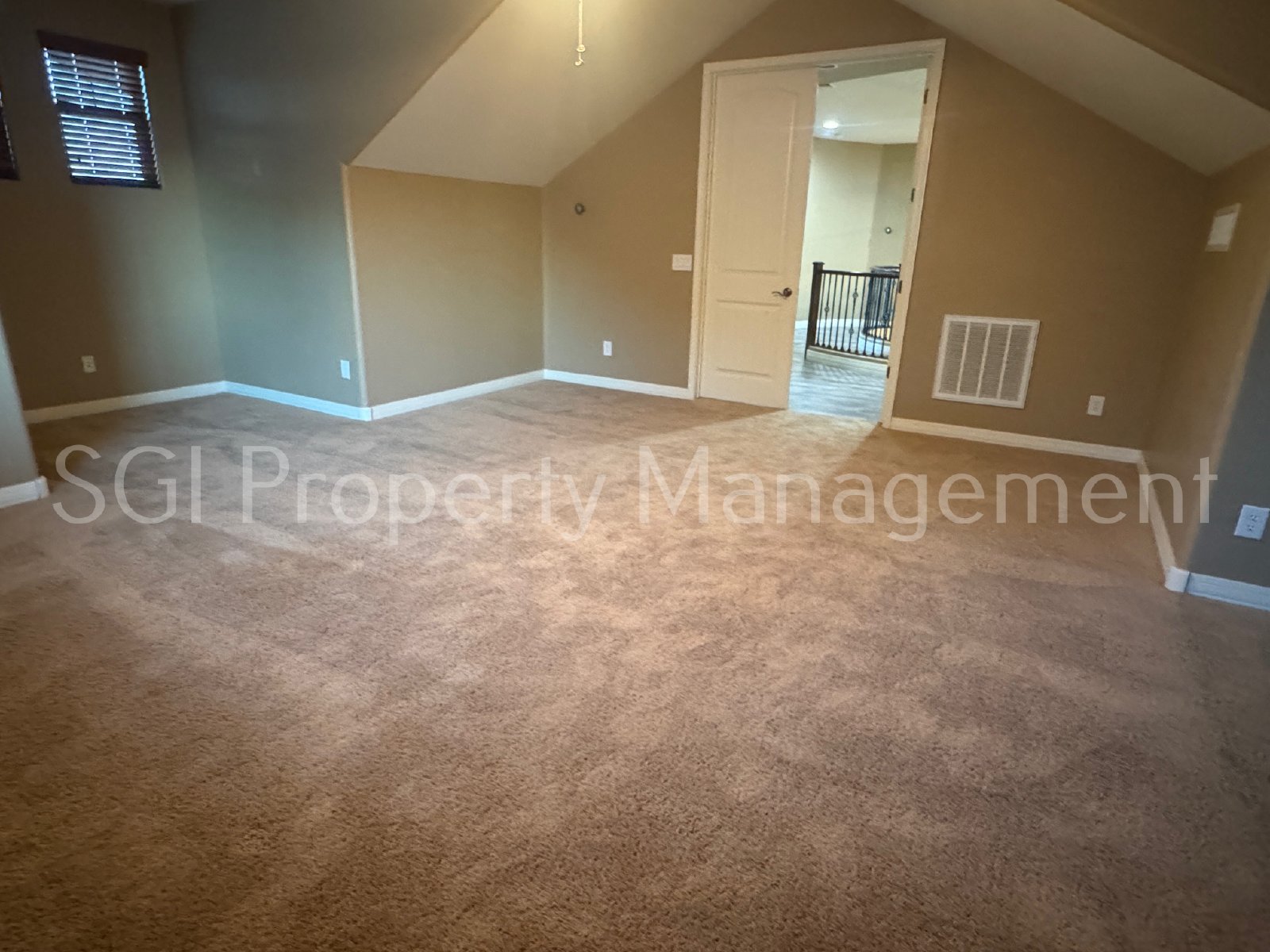 5 bedroom Waddell home with pool and spa property image