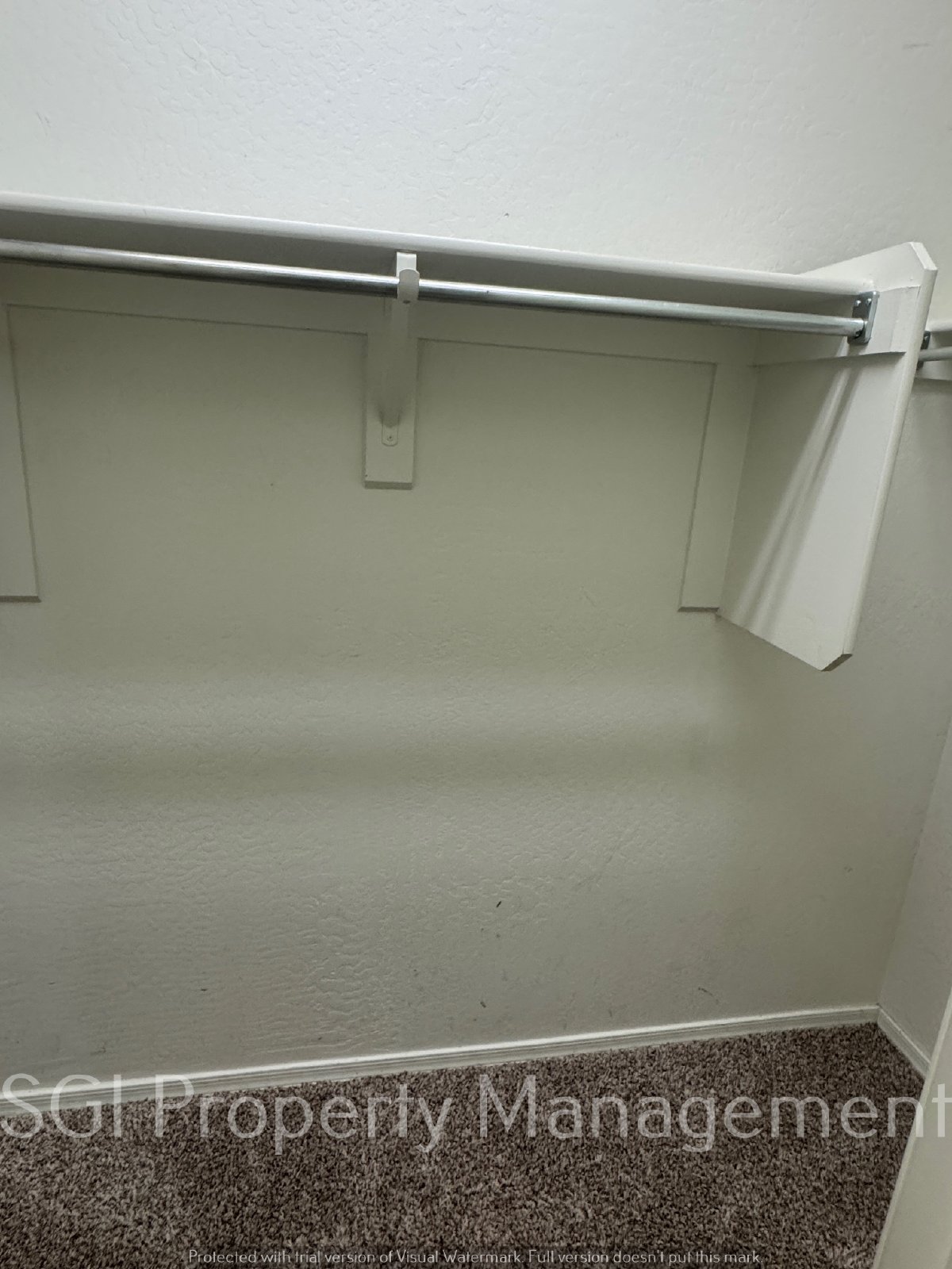 8105 W Groom Creek Rd property image