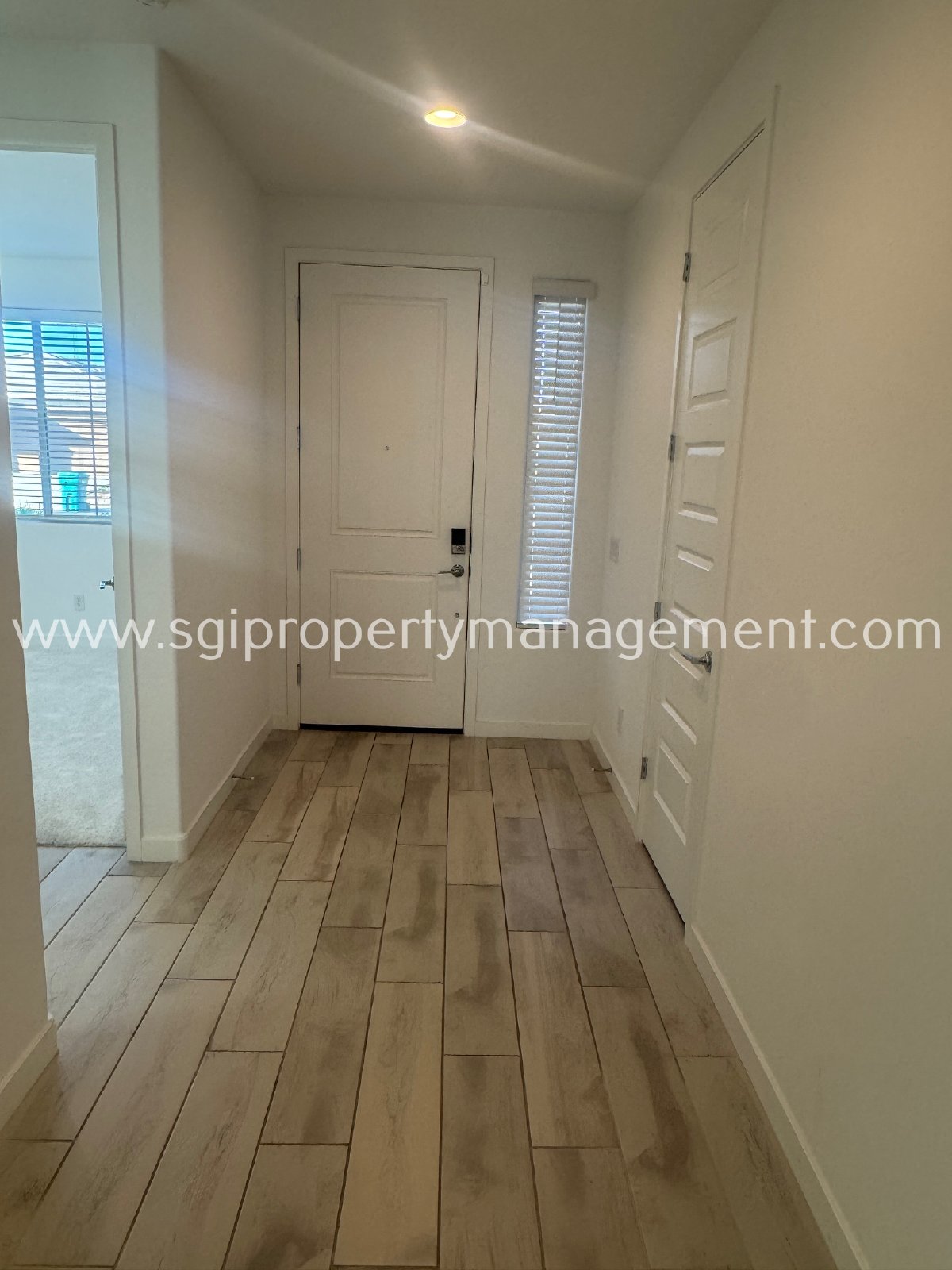 4 bedroom Waddell home property image