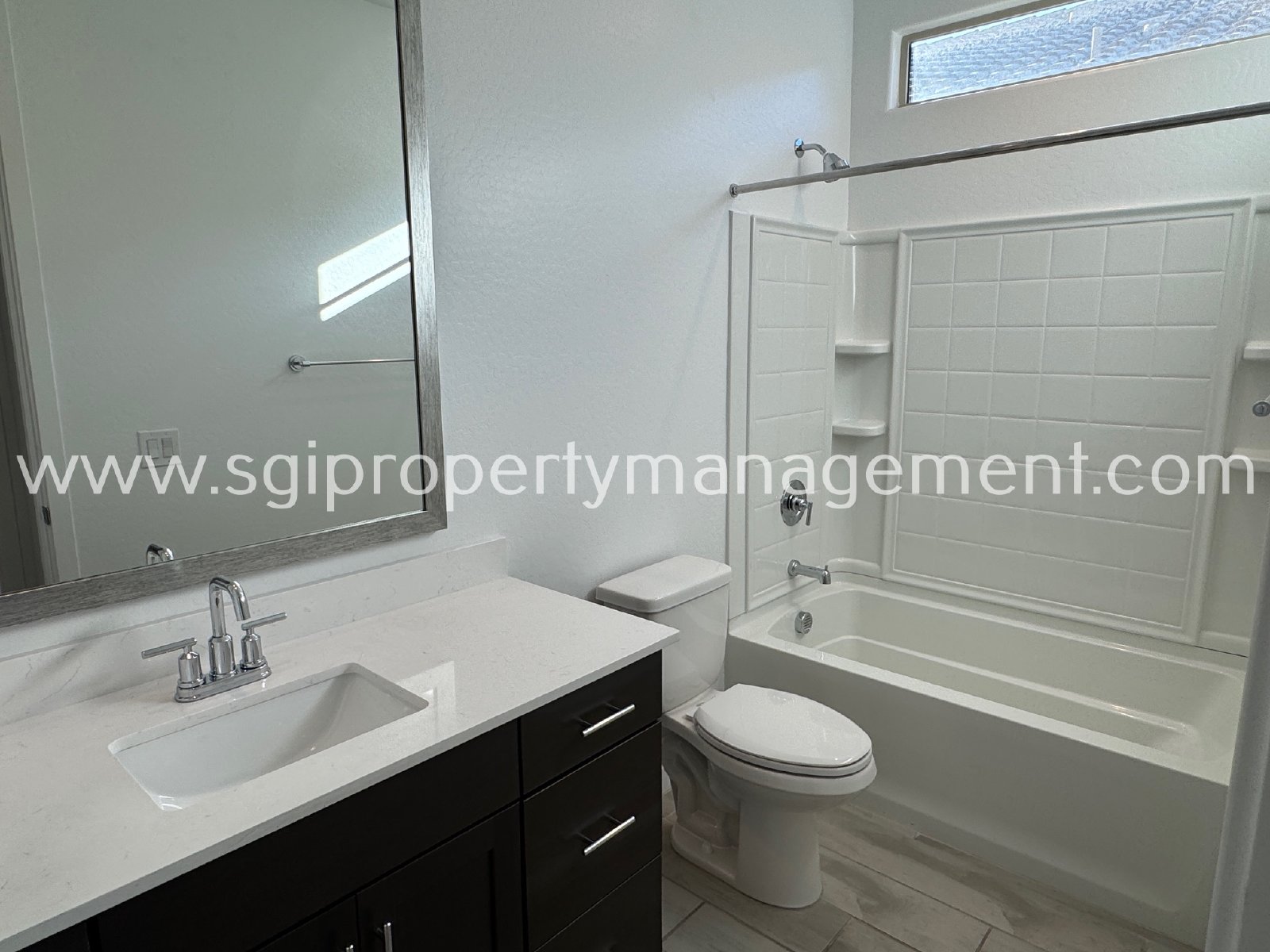 4 bedroom Waddell home property image