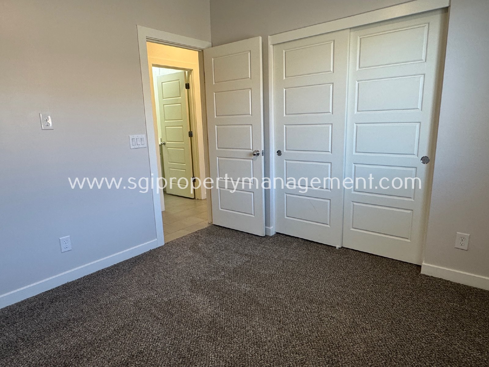 5 bedroom, 3 bathroom Casa Grande home property image