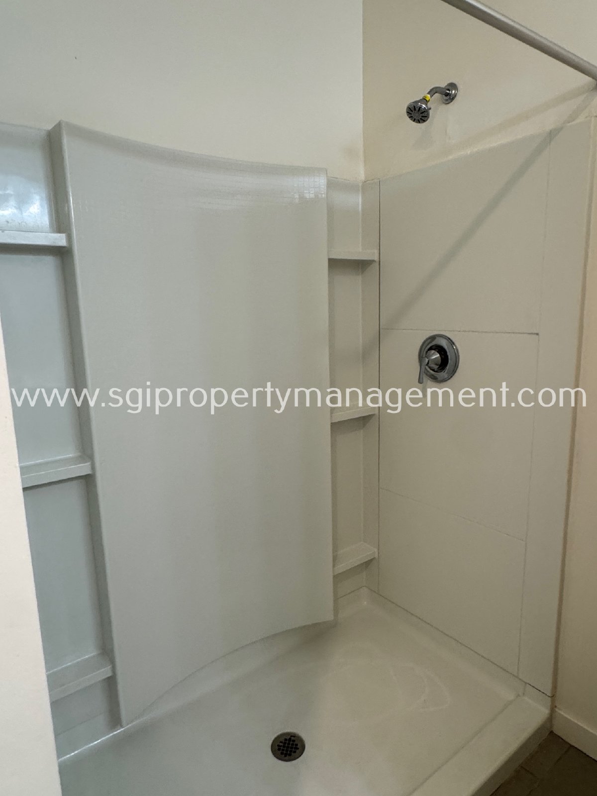 5 bedroom, 3 bathroom Casa Grande home property image