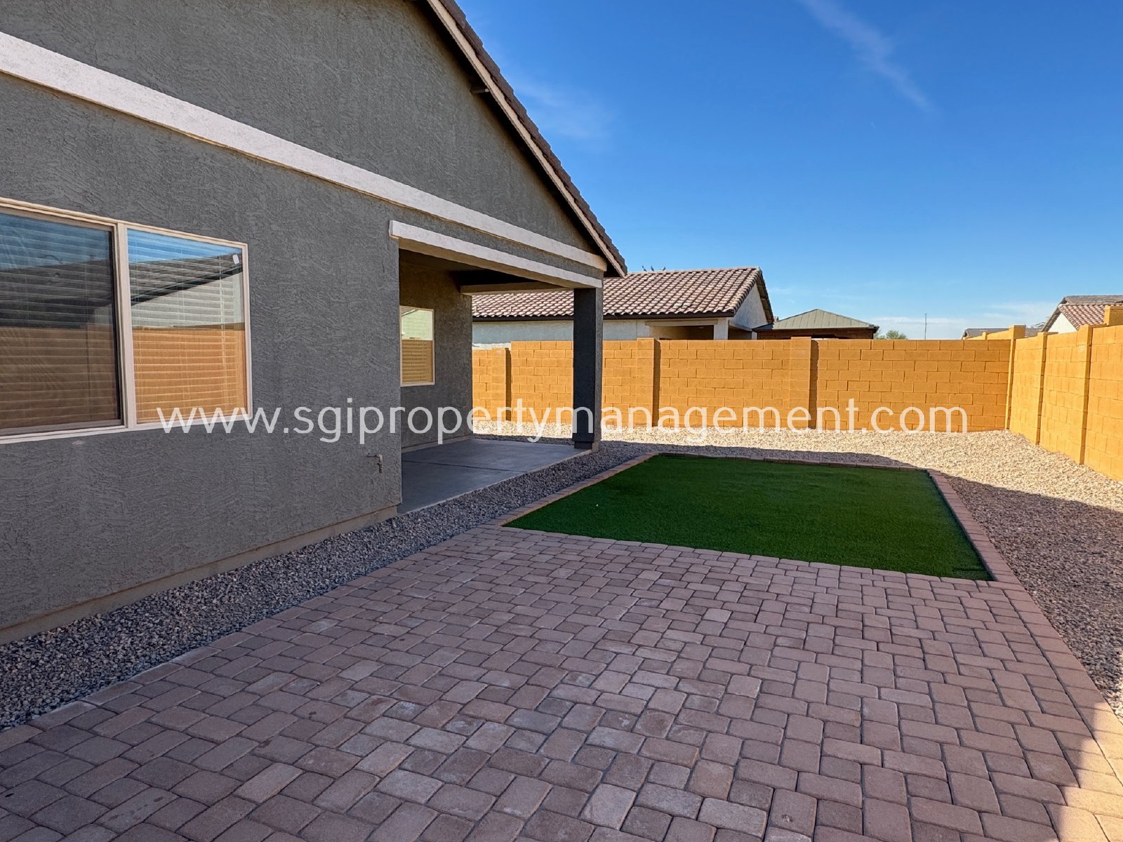 5 bedroom, 3 bathroom Casa Grande home property image