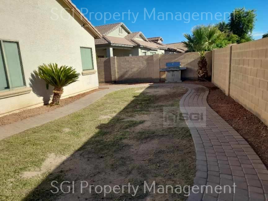 4 BEDROOM LAVEEN PROPERTY! property image