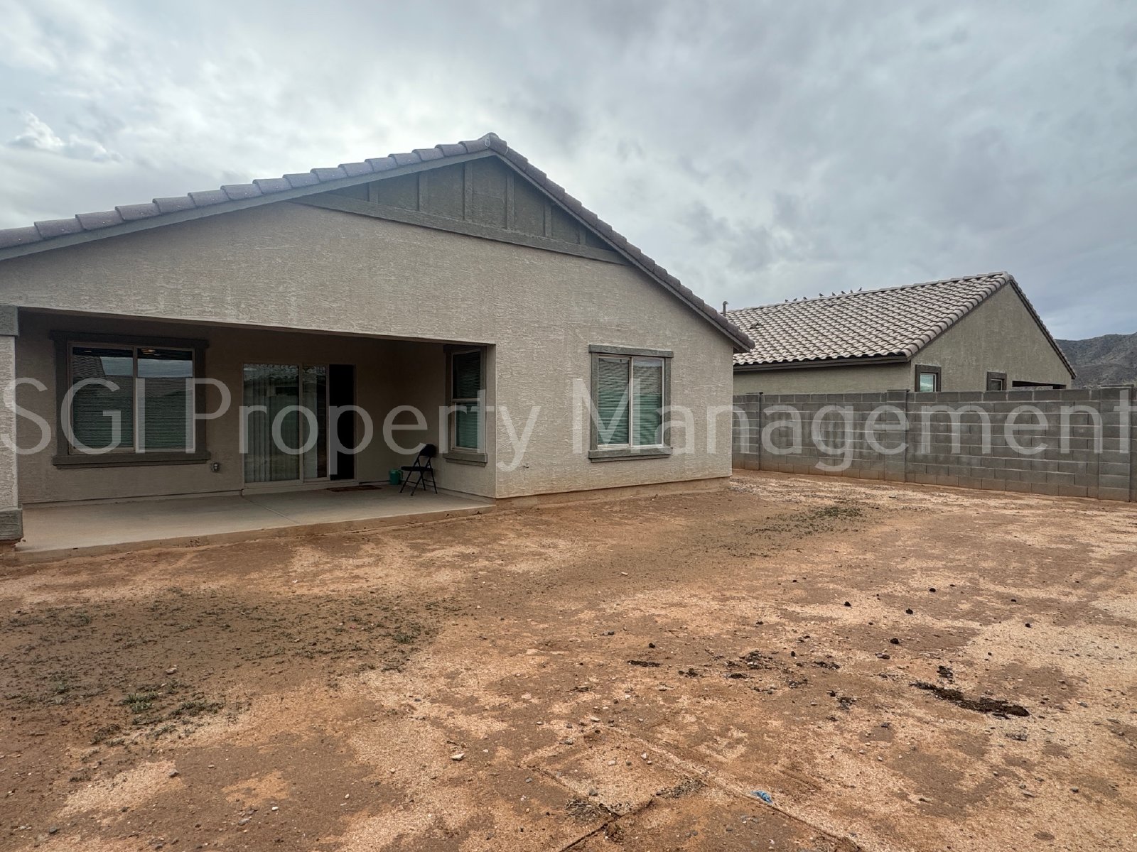 BEAUTIFUL HOME READY FOR MOVE IN!! property image