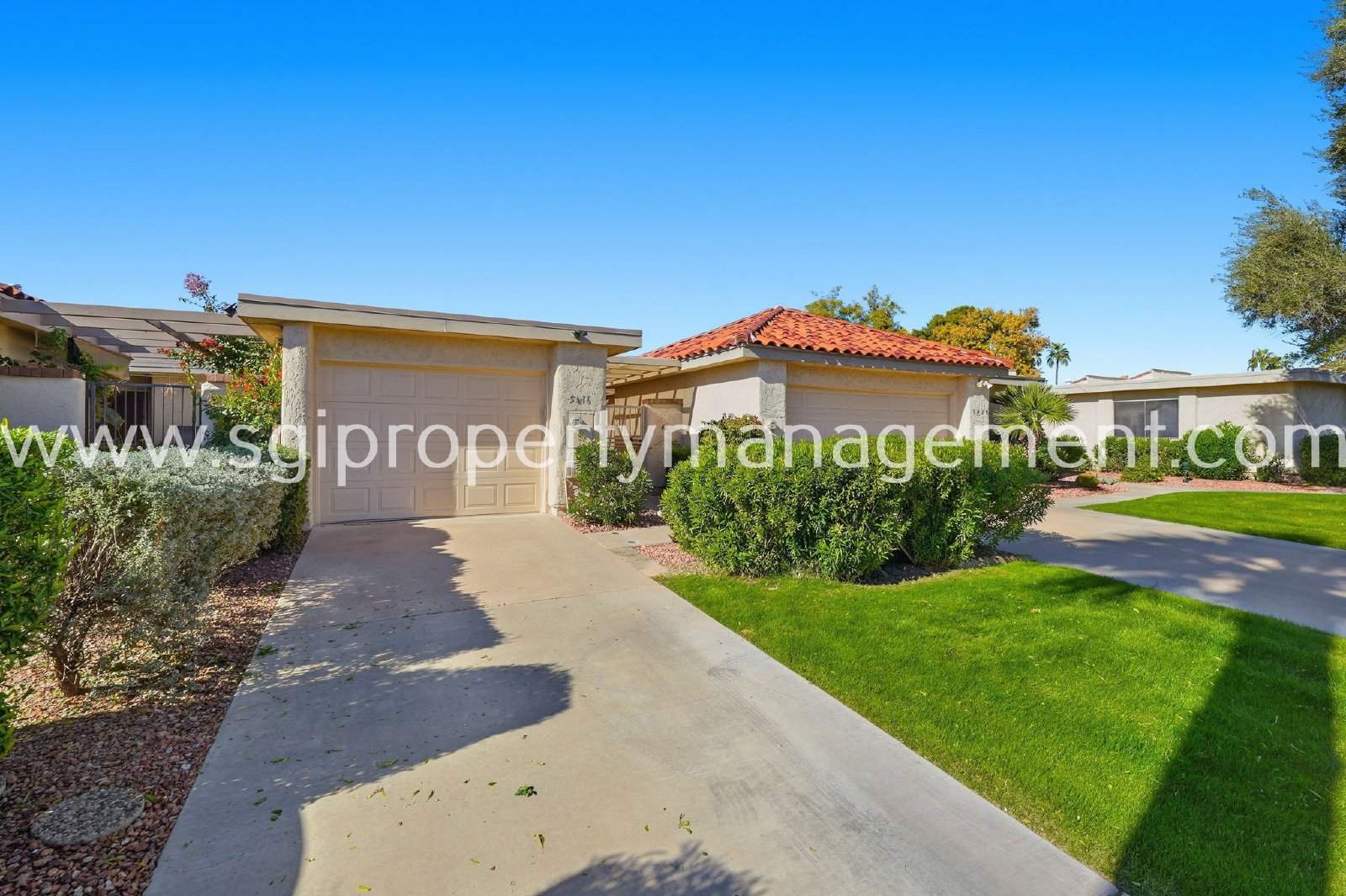 Updated 2 bedroom, 2 bathroom Scottsdale home property image