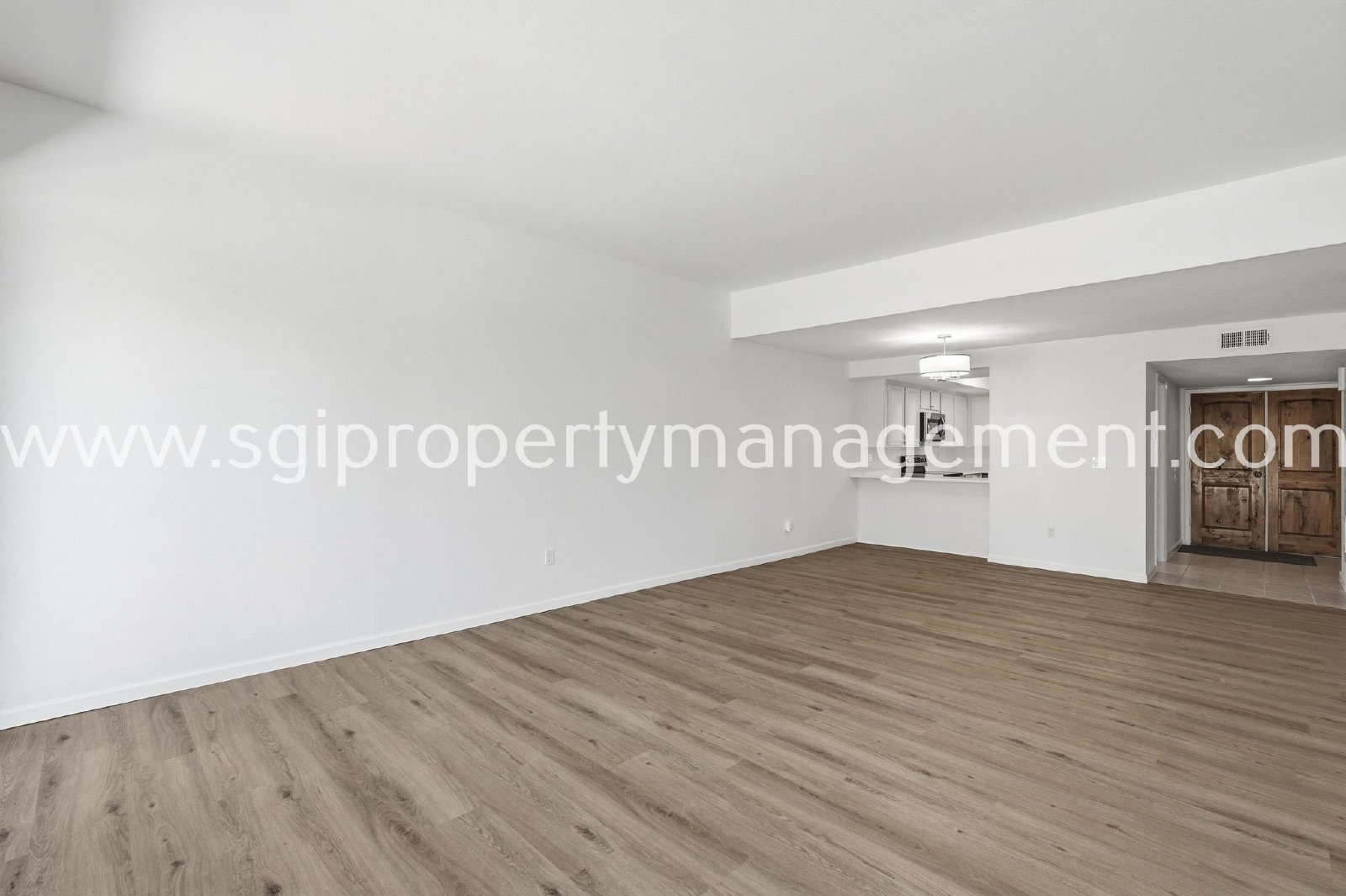 Updated 2 bedroom, 2 bathroom Scottsdale home property image