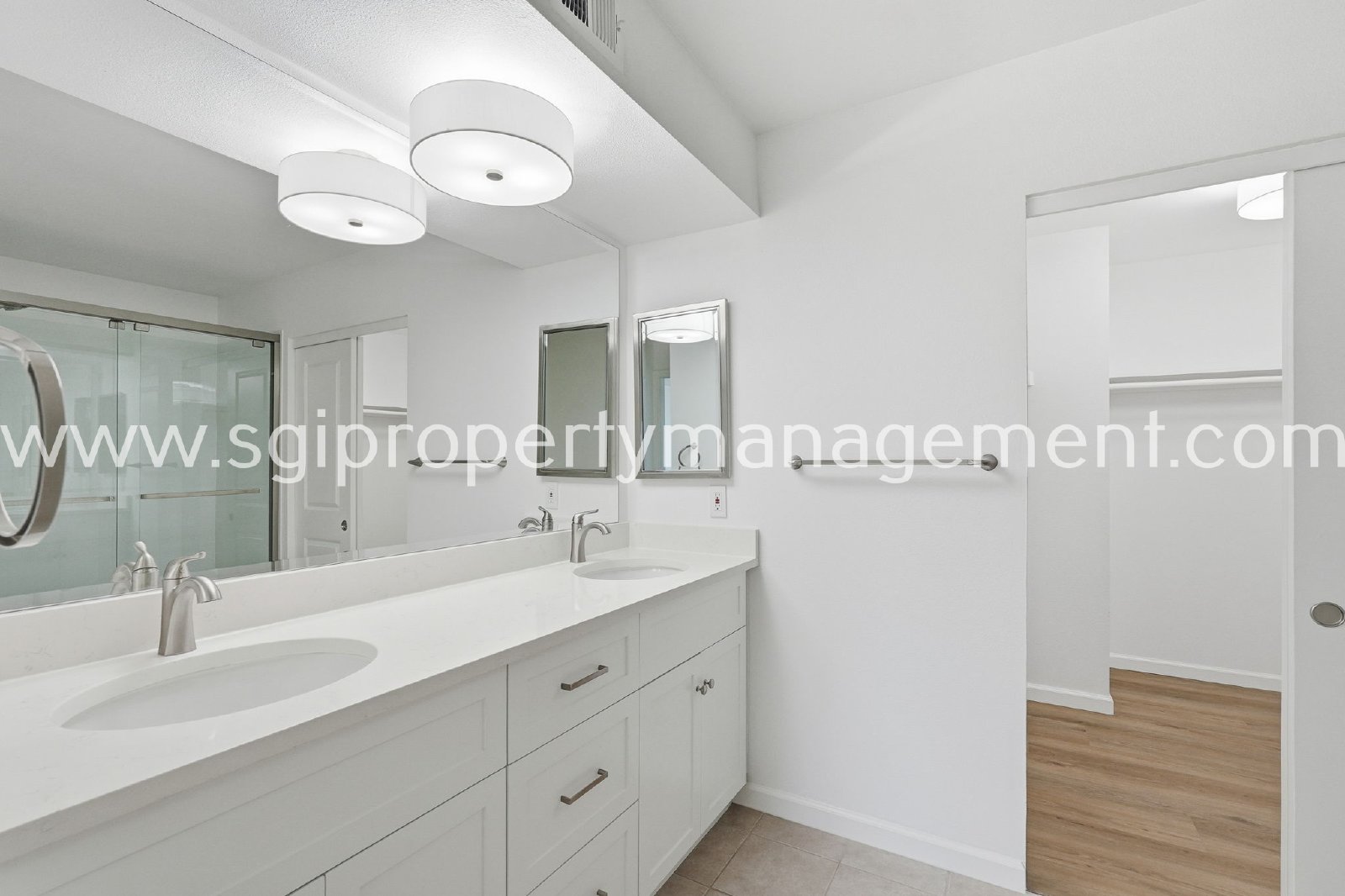 Updated 2 bedroom, 2 bathroom Scottsdale home property image