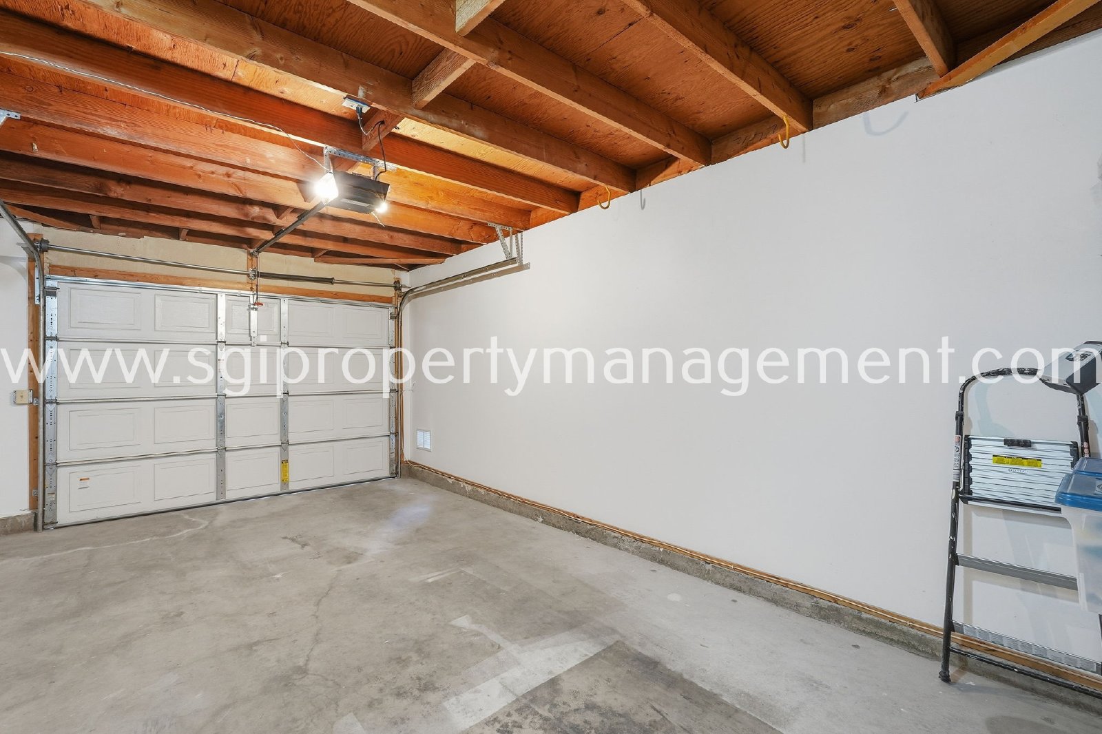 Updated 2 bedroom, 2 bathroom Scottsdale home property image