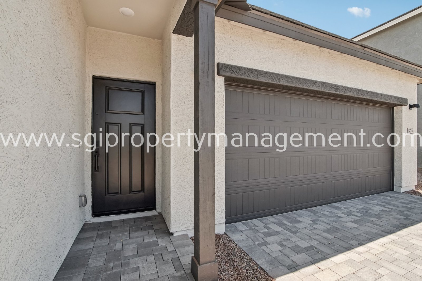 Brand new 3 bedroom single level home with many upgrades property image