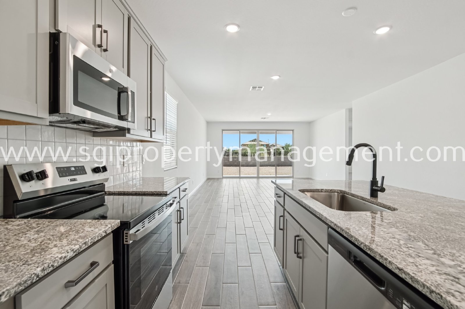 Brand new 3 bedroom single level home with many upgrades property image