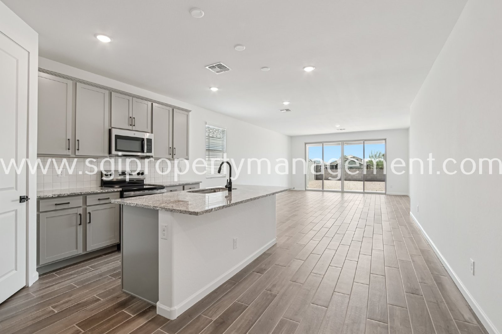 Brand new 3 bedroom single level home with many upgrades property image