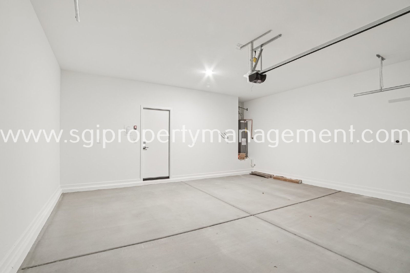 Brand new 3 bedroom single level home with many upgrades property image