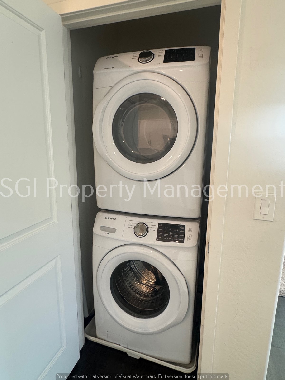 3 Story Phoenix home with 2 car garage property image