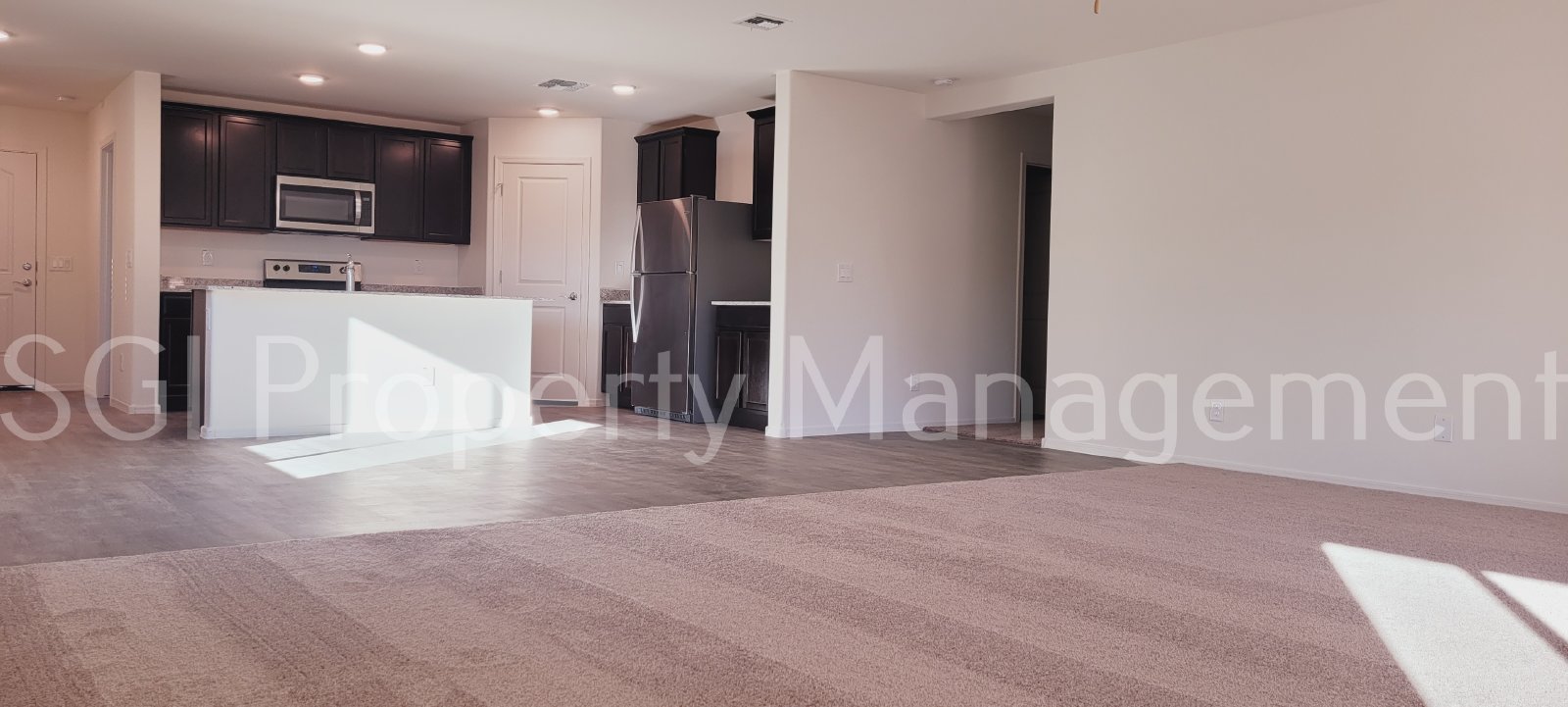 4 bedroom in Mission Ranch property image