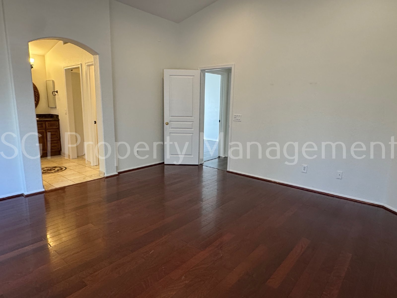 Spacious home ready for move in property image