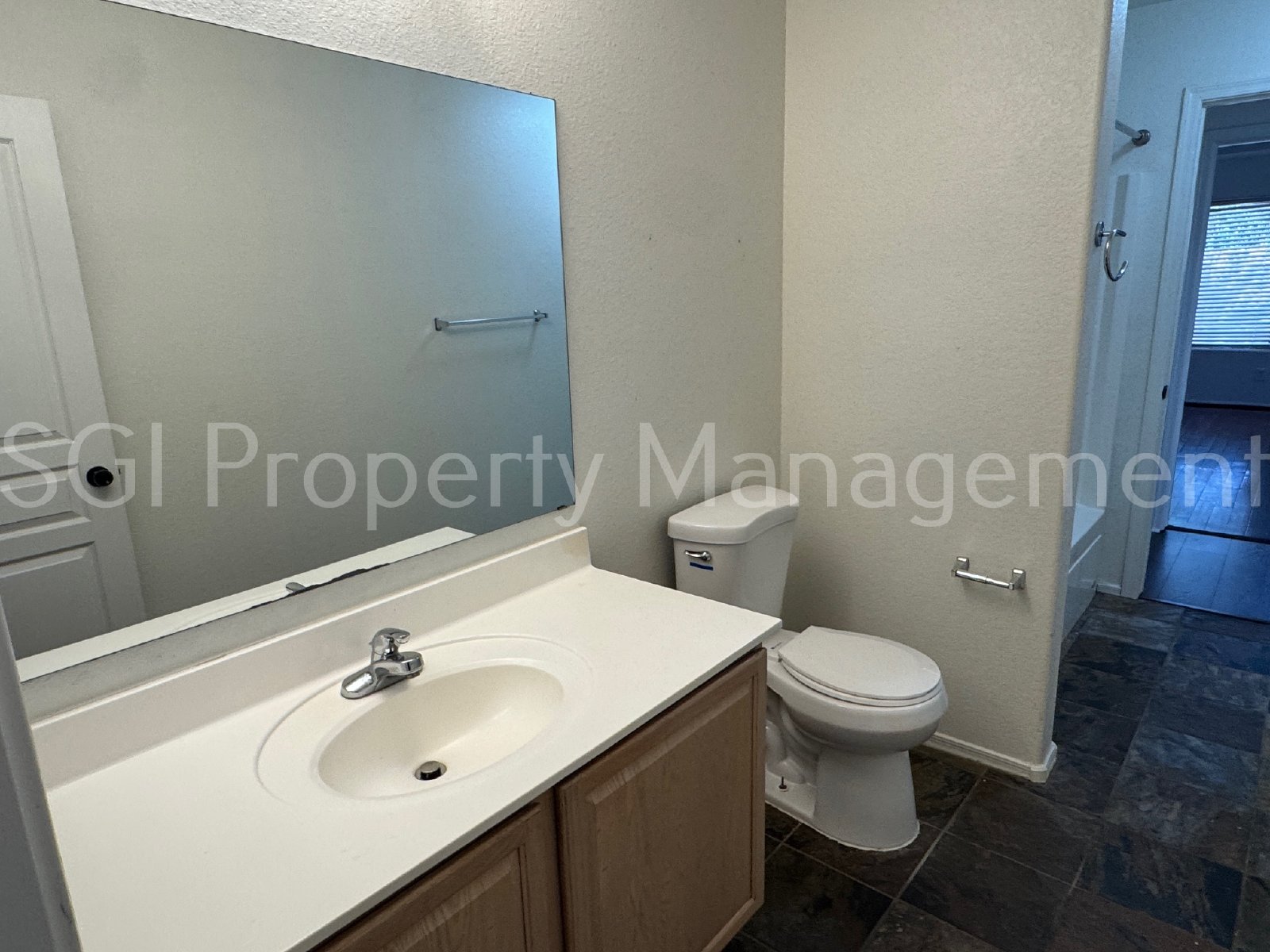 Spacious home ready for move in property image