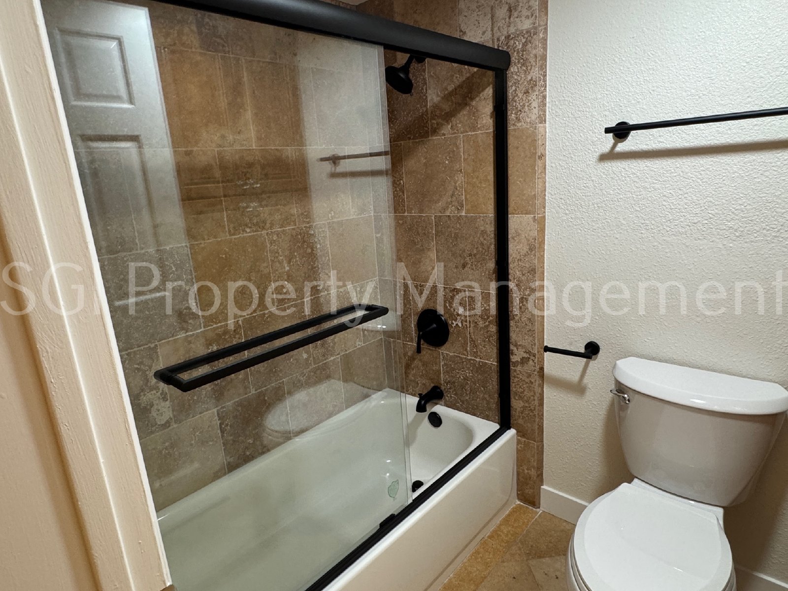 Great condo ready for move in property image