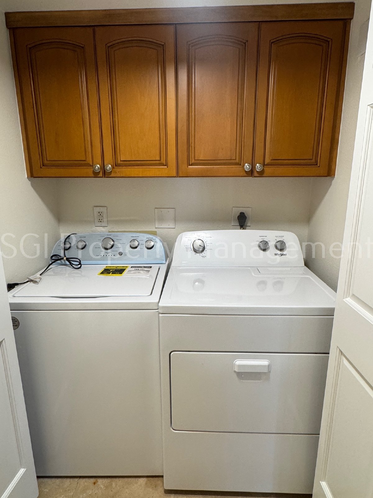 Great condo ready for move in property image