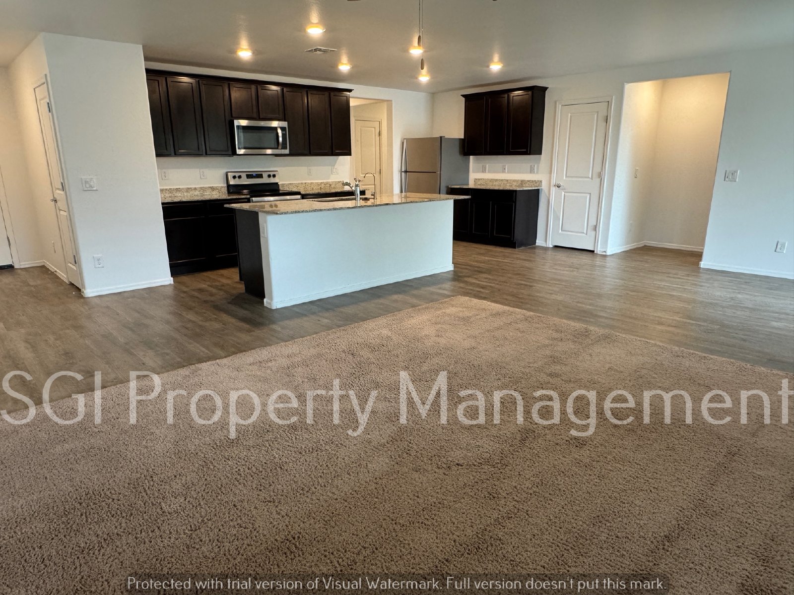 Beautiful 4 bedroom plus den home in Casa Grande property image