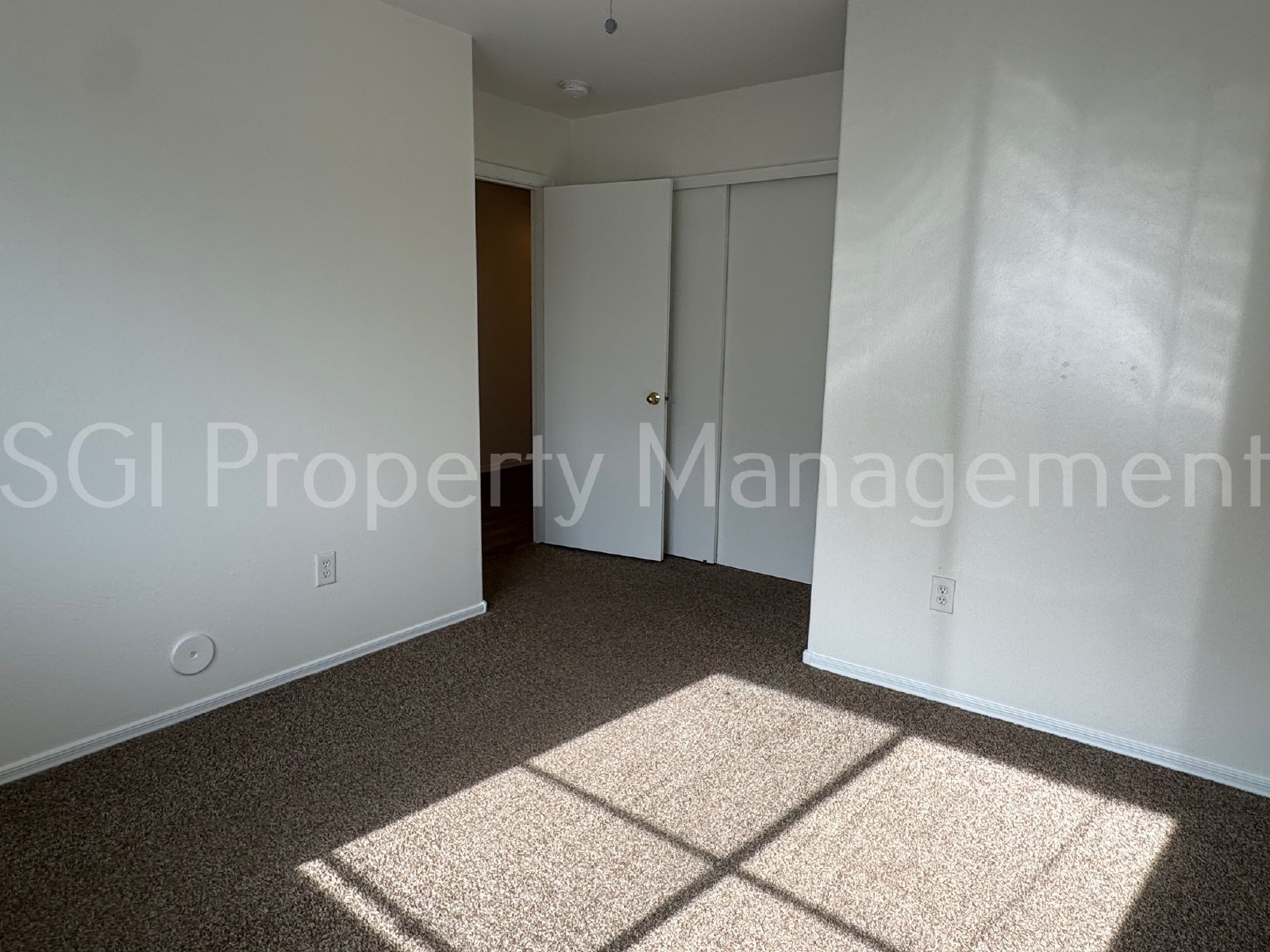 Spacious home ready for move in property image