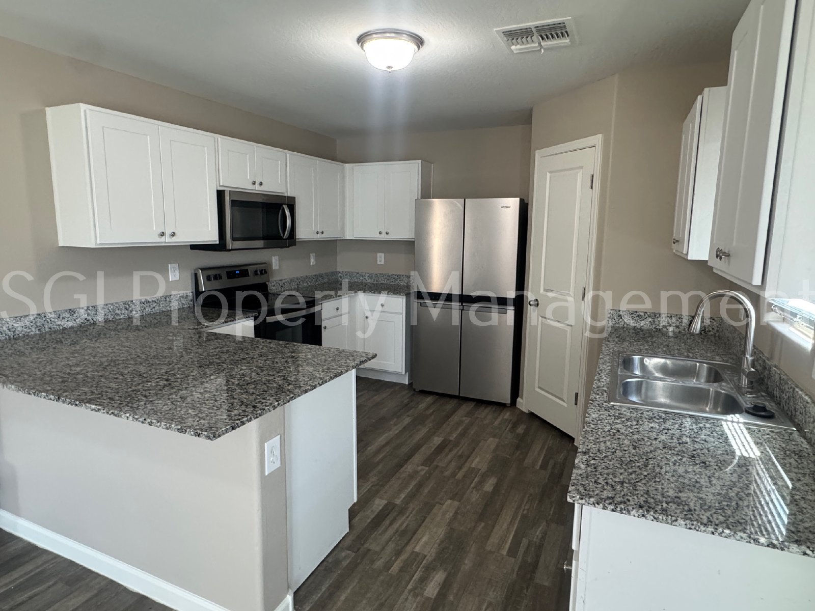 Gorgeous home ready for move in property image
