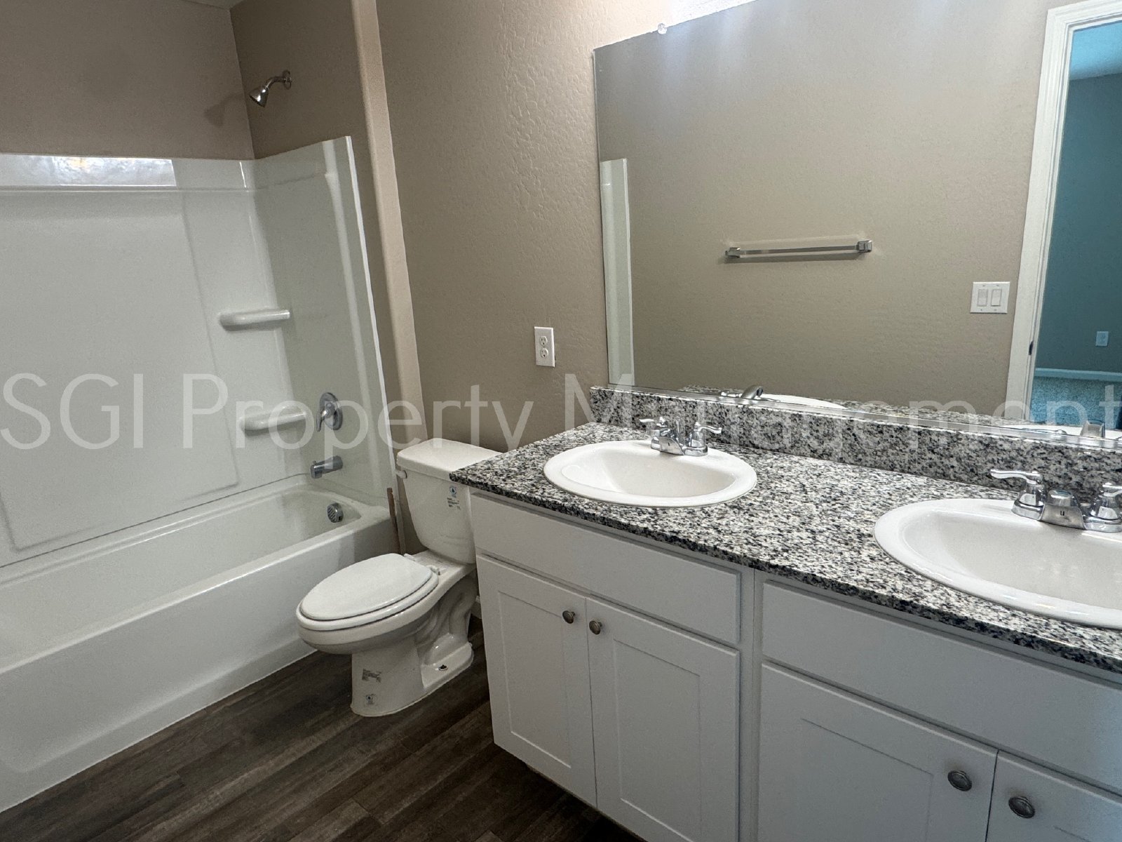 Gorgeous home ready for move in property image
