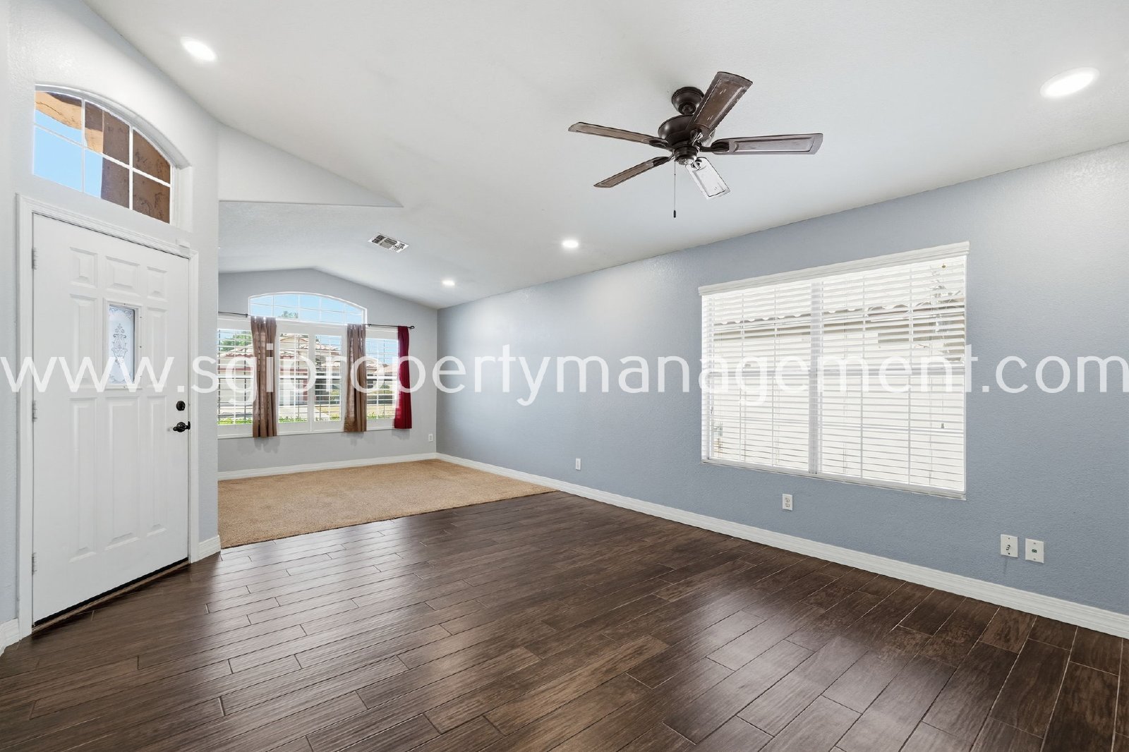 Updated 4 bedroom Peoria home property image