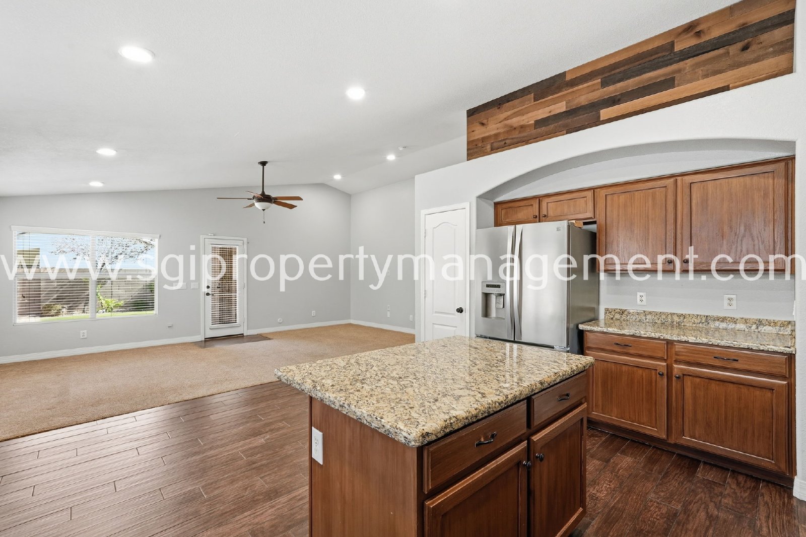 Updated 4 bedroom Peoria home property image