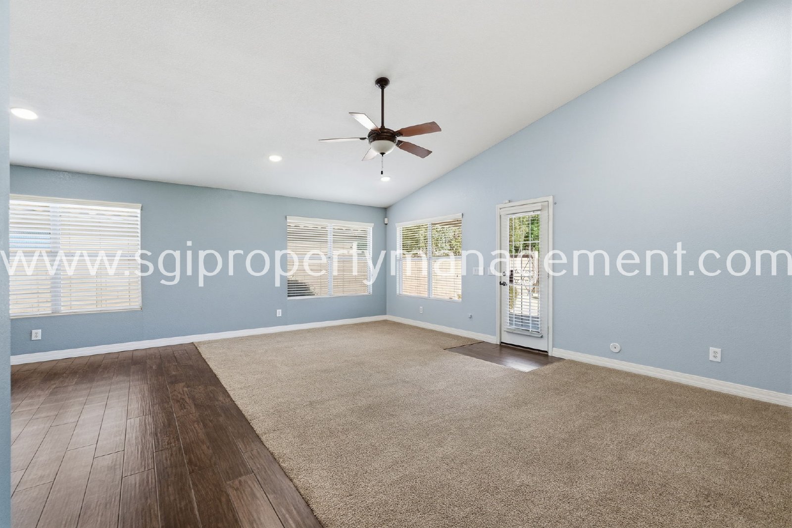 Updated 4 bedroom Peoria home property image