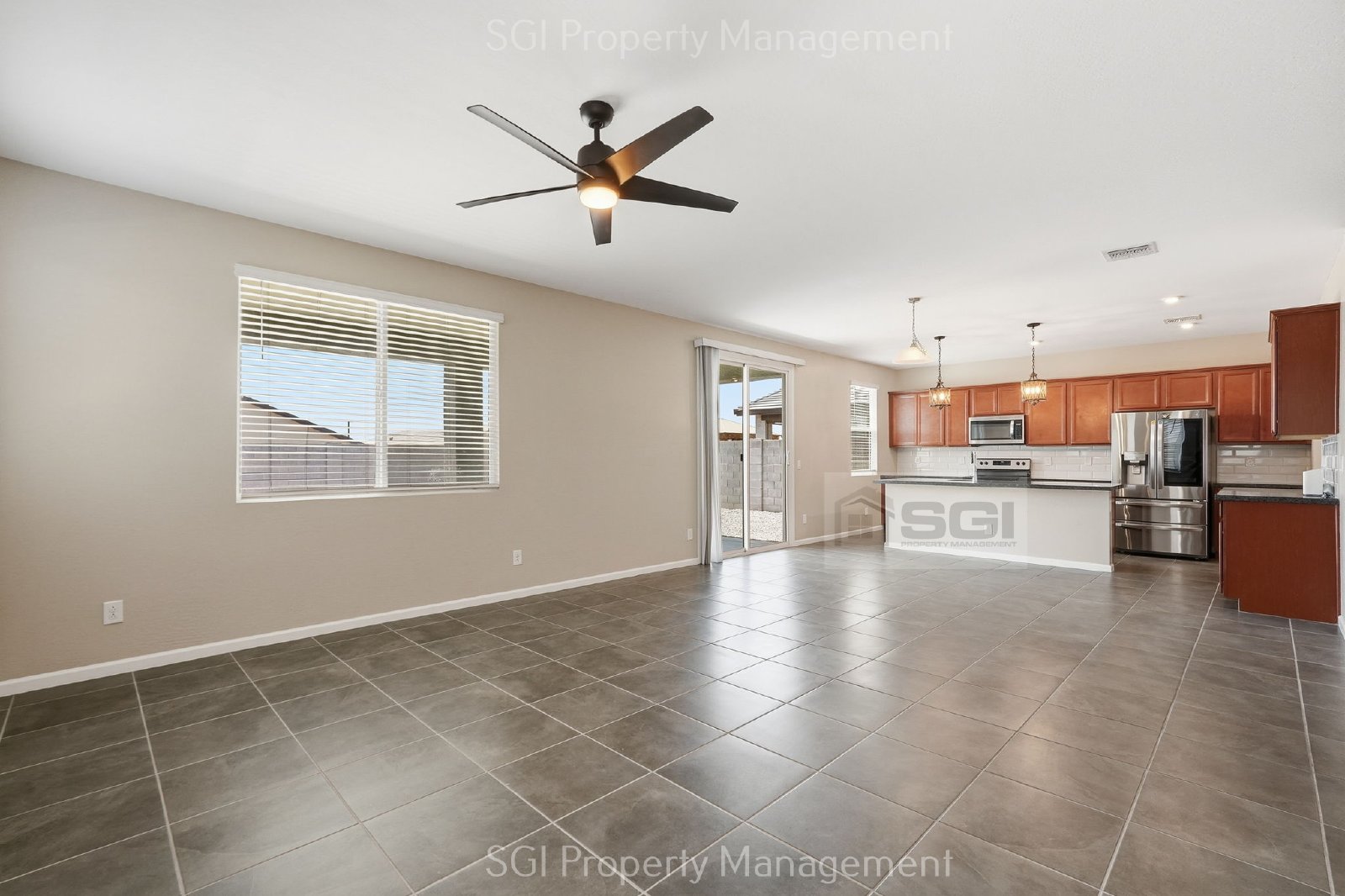 4 BEDROOM 3 BATHROOM SURPRISE HOME. property image