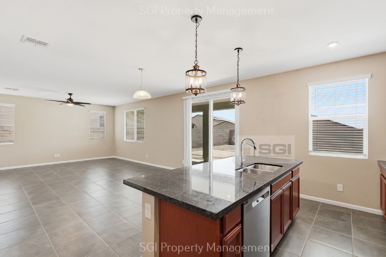 4 BEDROOM 3 BATHROOM SURPRISE HOME. property image