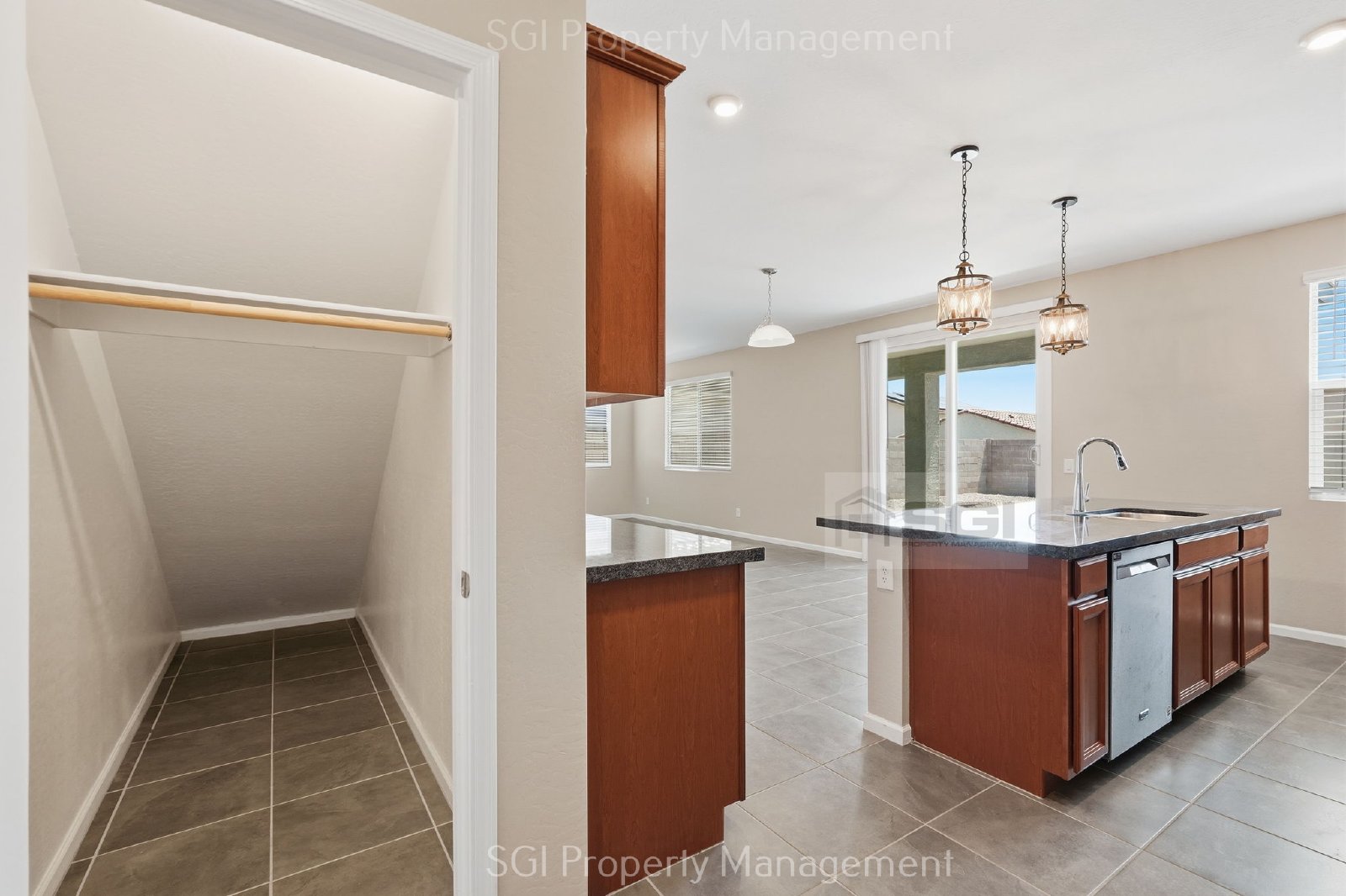 4 BEDROOM 3 BATHROOM SURPRISE HOME. property image