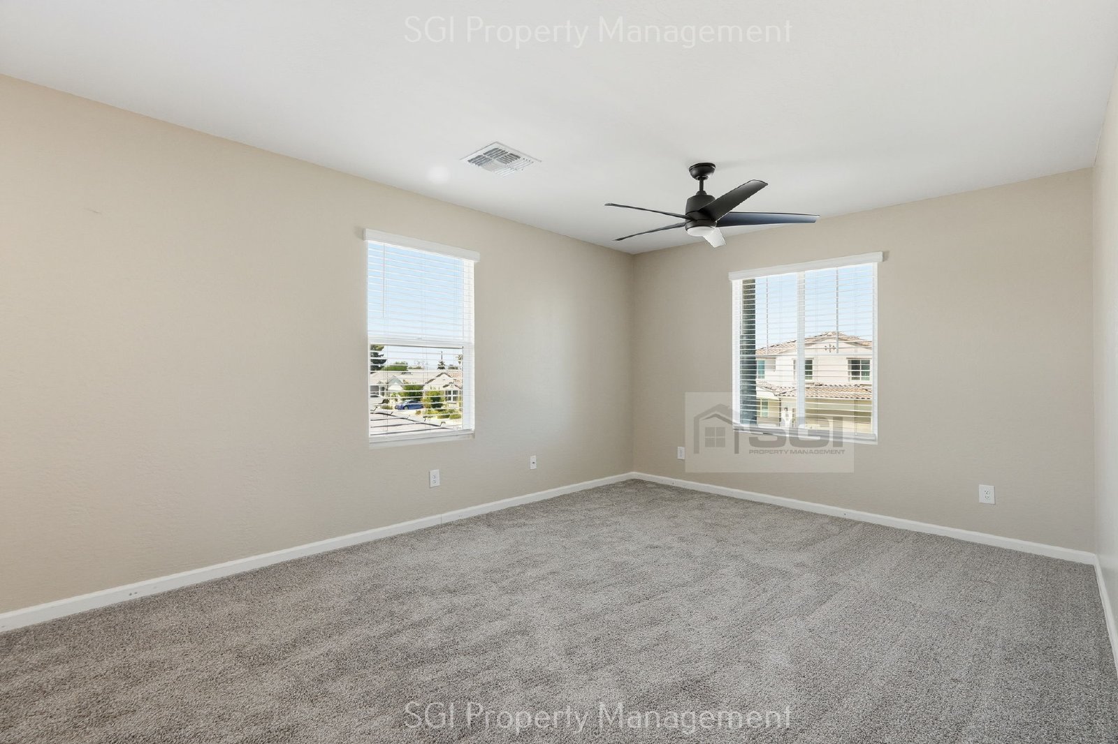 4 BEDROOM 3 BATHROOM SURPRISE HOME. property image