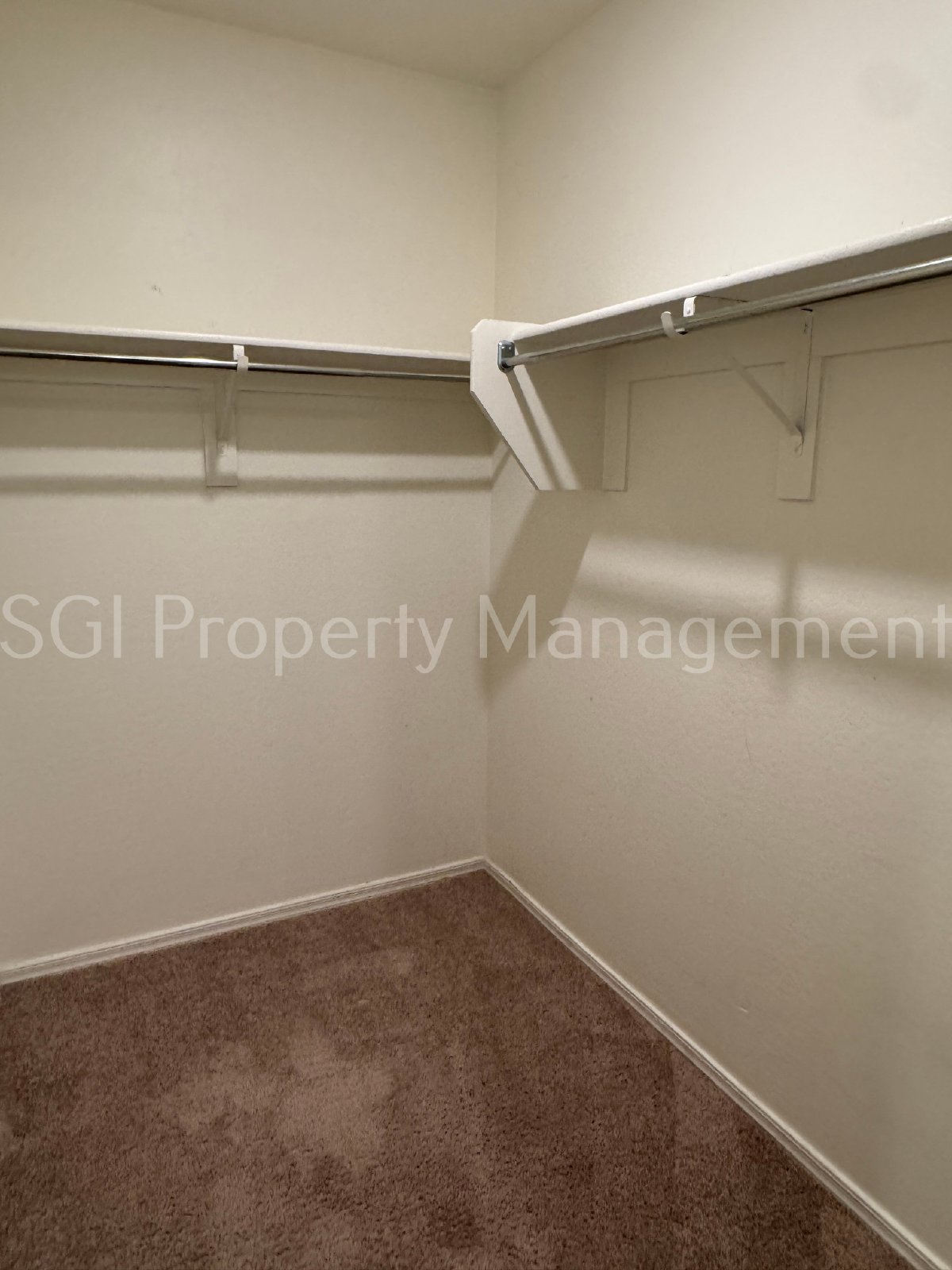 Gorgeous home ready for move in property image