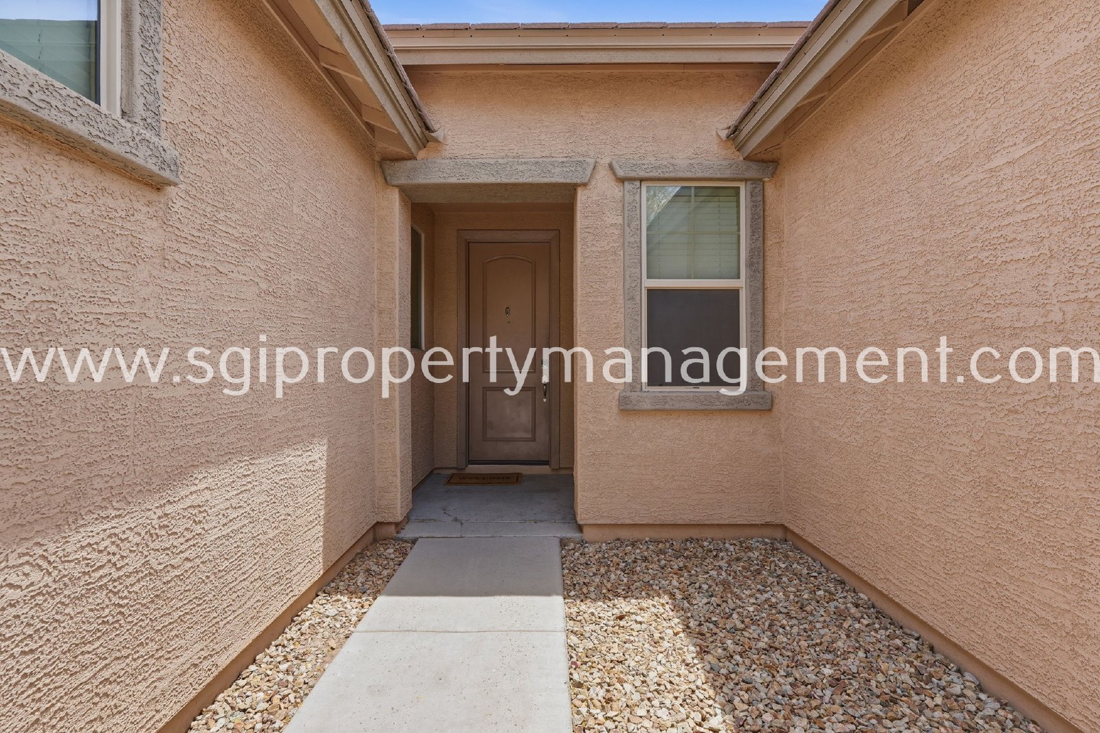 PEORIA HOME WITH MOUNTAIN VIEWS property image