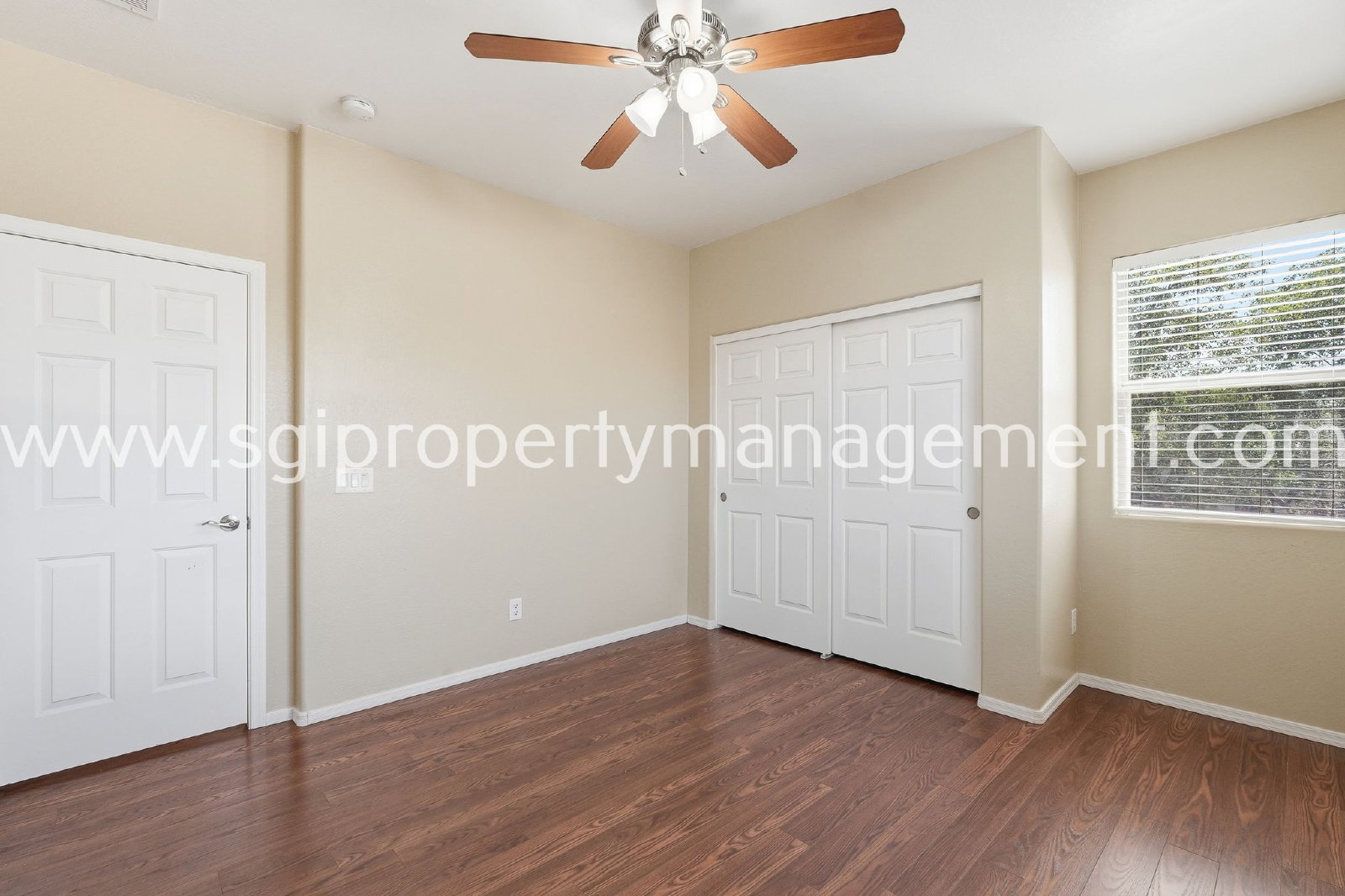 5 BEDROOM GLENDALE HOME. property image