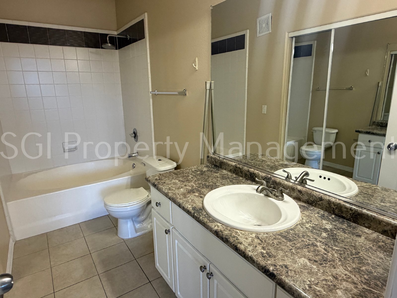 NICE 2 BEDROOM CONDO IN MONTAGE CONDOMINIUMS! property image