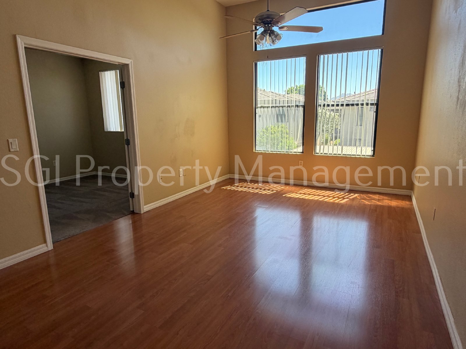 NICE 2 BEDROOM CONDO IN MONTAGE CONDOMINIUMS! property image