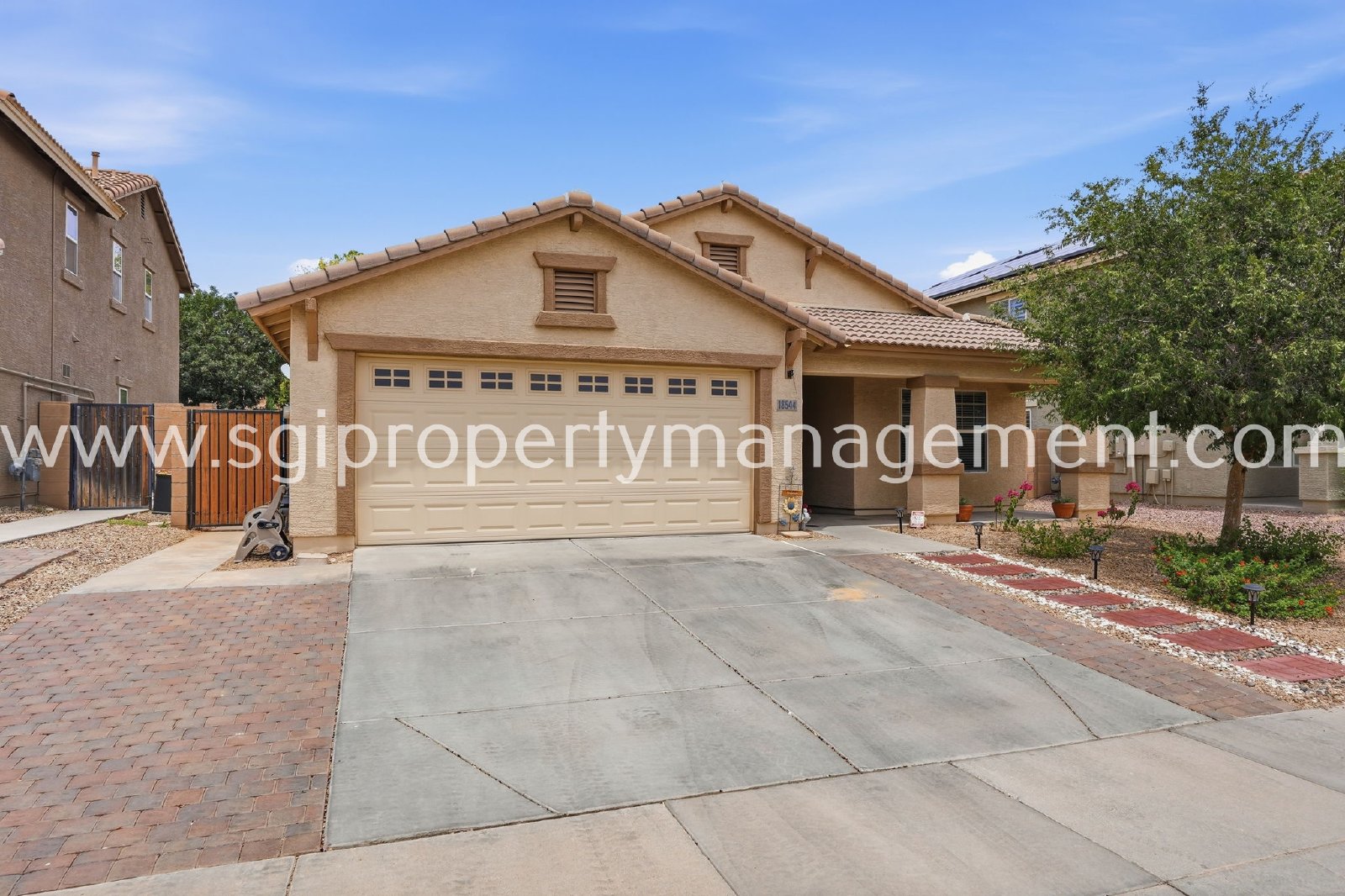 3 bedroom Waddell home with solar panels property image
