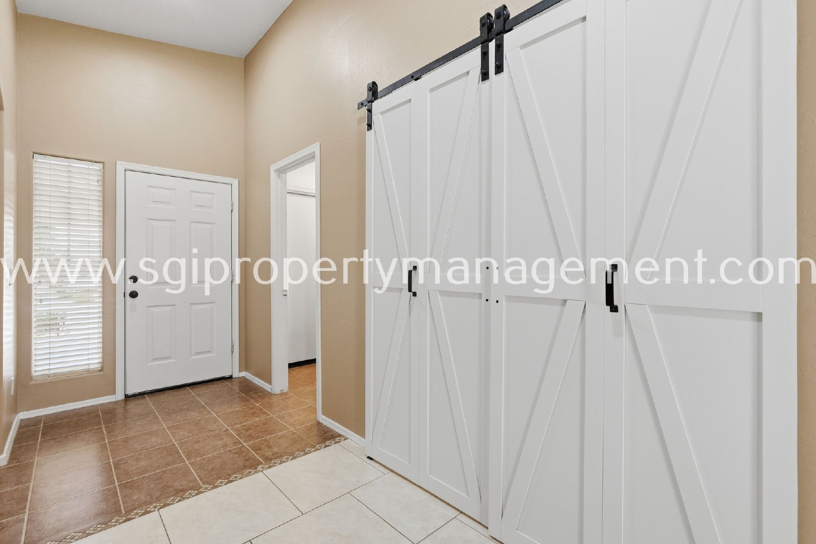 3 bedroom Waddell home with solar panels property image