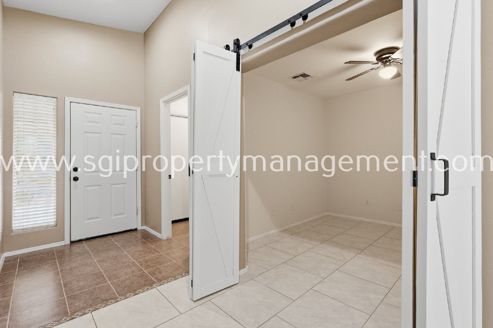 3 bedroom Waddell home with solar panels property image