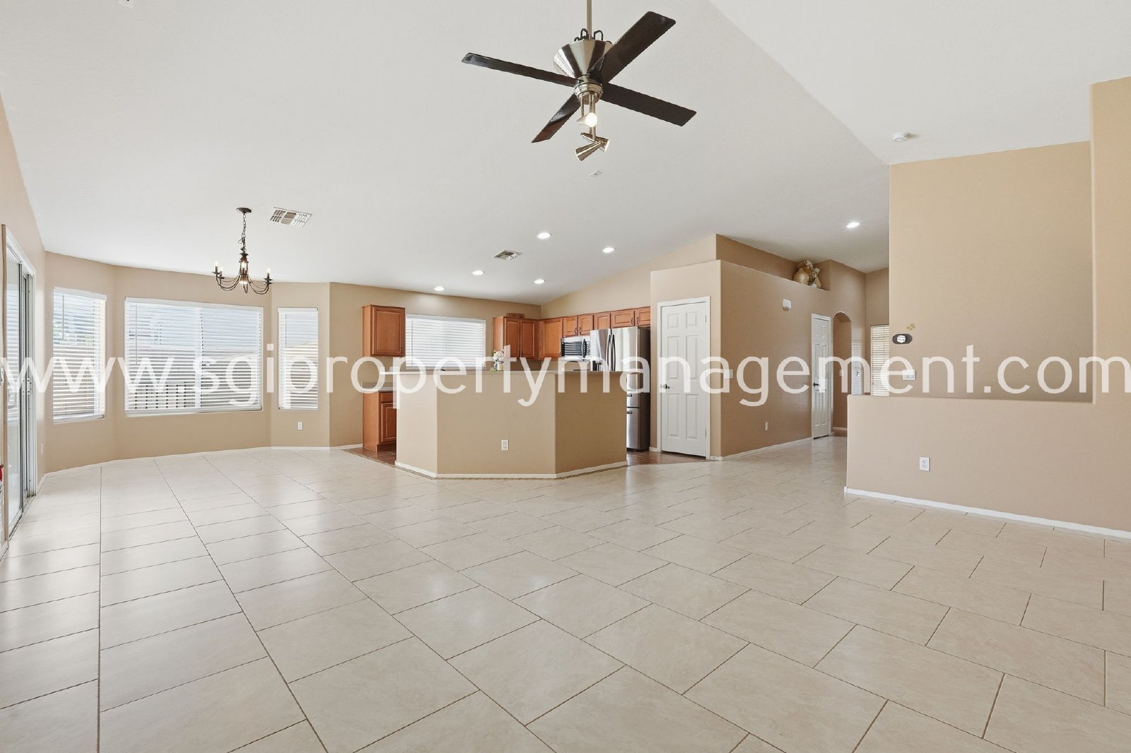 3 bedroom Waddell home with solar panels property image