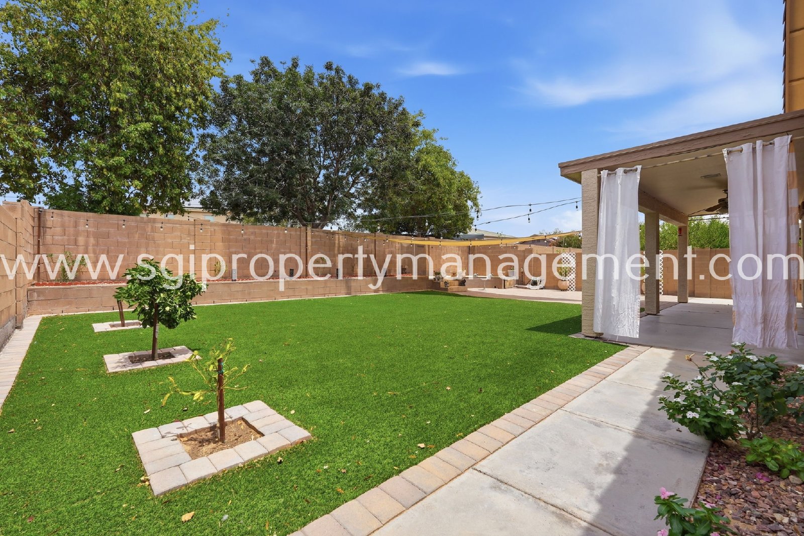 3 bedroom Waddell home with solar panels property image