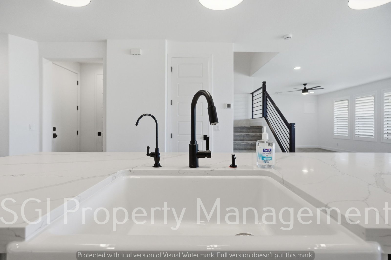 5 Bedroom Luxury Home in a gated community property image