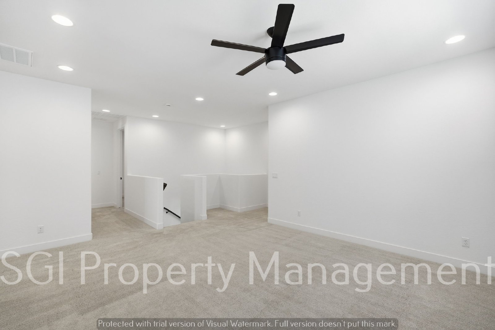 5 Bedroom Luxury Home in a gated community property image