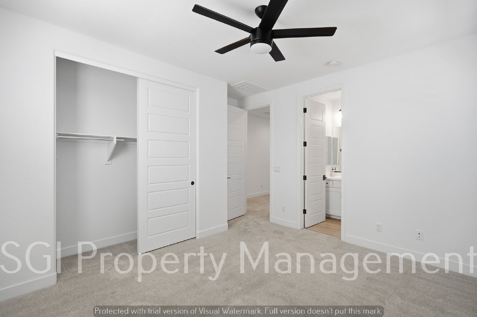 5 Bedroom Luxury Home in a gated community property image