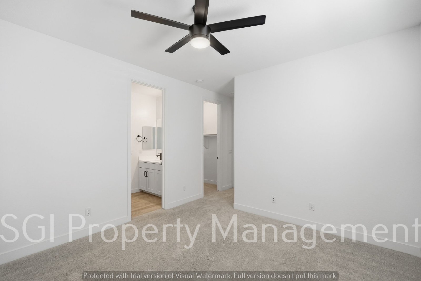 5 Bedroom Luxury Home in a gated community property image
