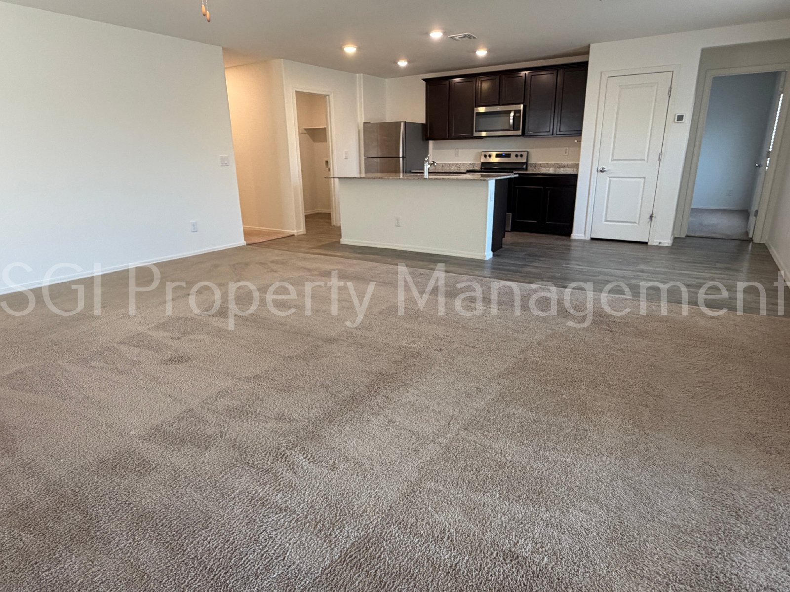 BEAUTIFUL  HOME IN GHOST HOLLOW COMMUNITY! property image
